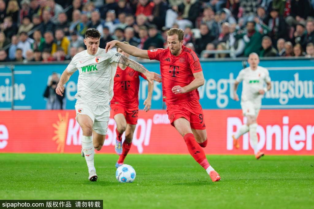 凯皇能破纪录吗？凯恩6轮德甲轰11球，莱万纪录单赛季41球